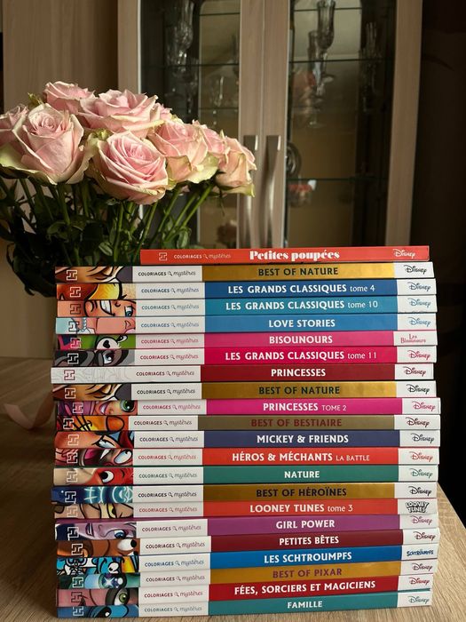 Розмальовки Disney, оригінал французького видання. (Hachette)