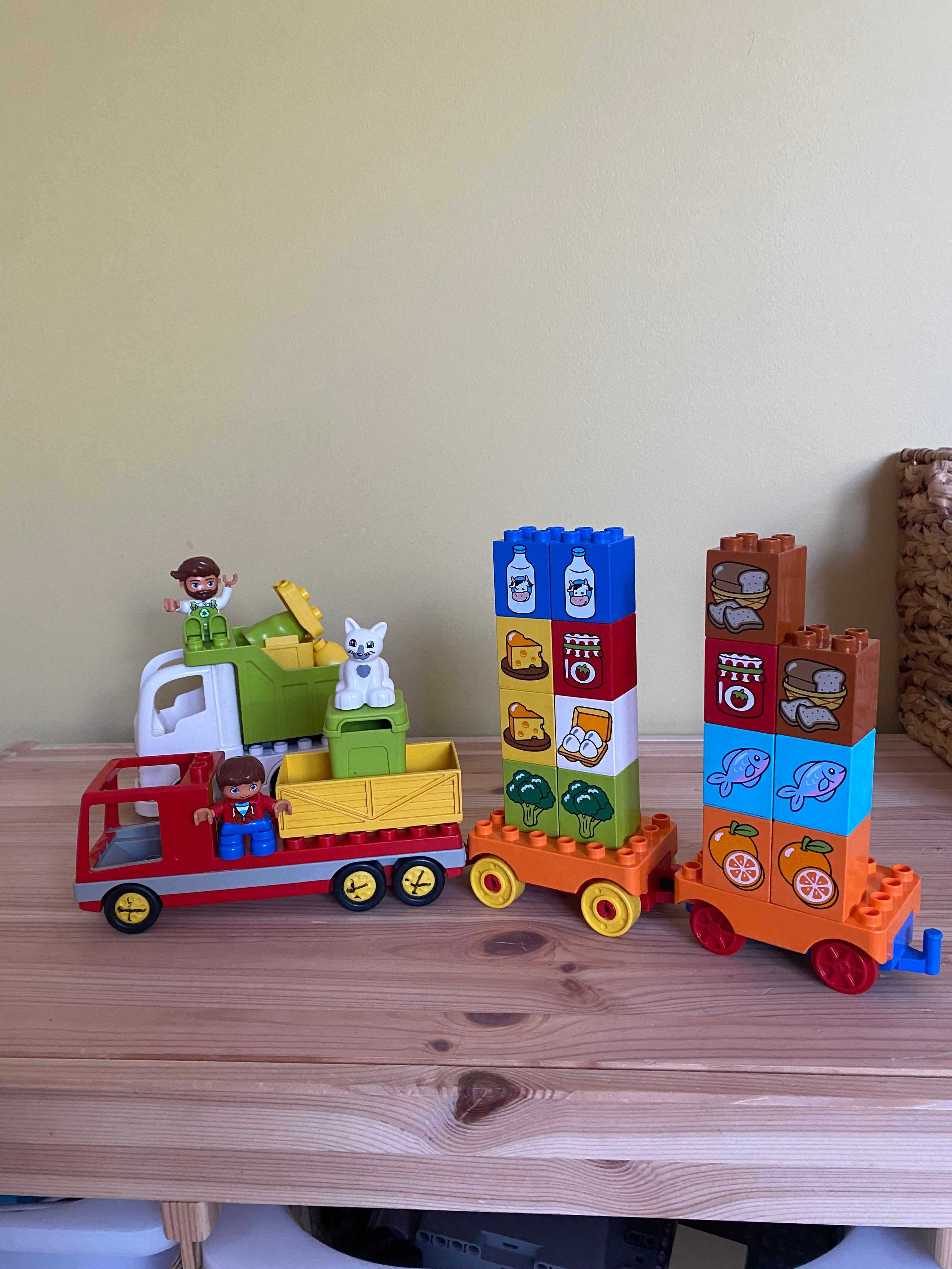Lego duplo smieciarka i ciężarówka z towarami