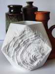 Stara porcelana biskwit wazon relief Amonit AK Kaiser 275/17 Design