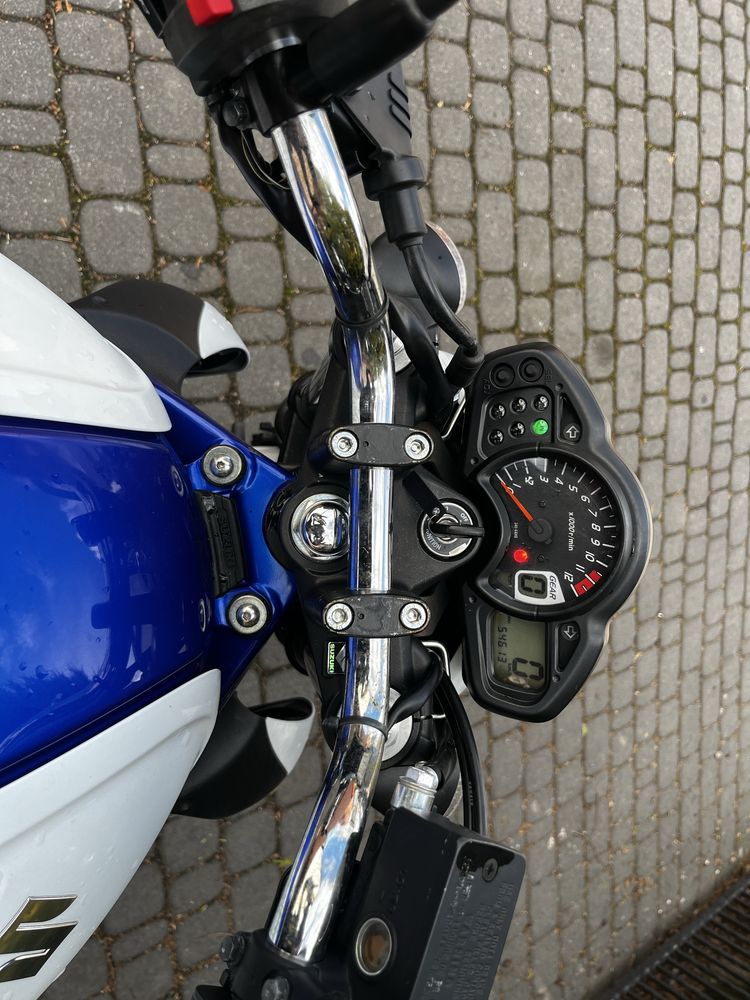 Suzuki SVF 650 Gladius
