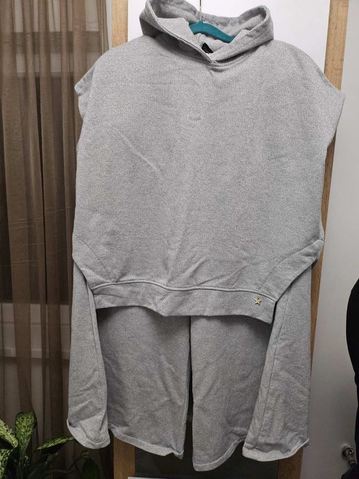 Прогулянкових костюм