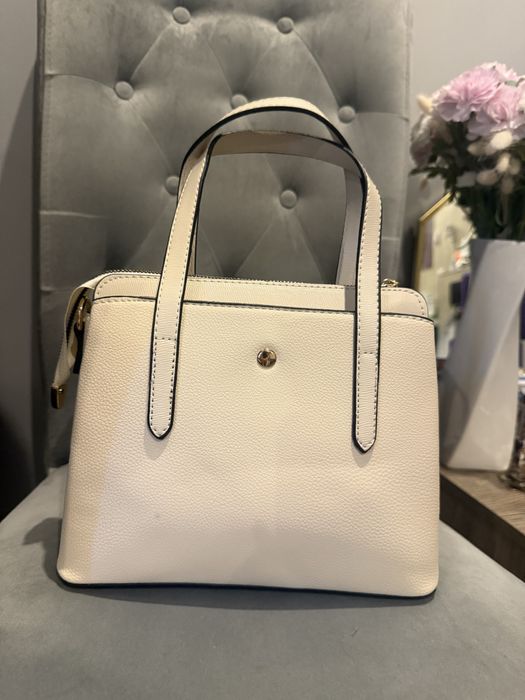 Elegancka biała torebka Sanmorris – prosto z Turcji