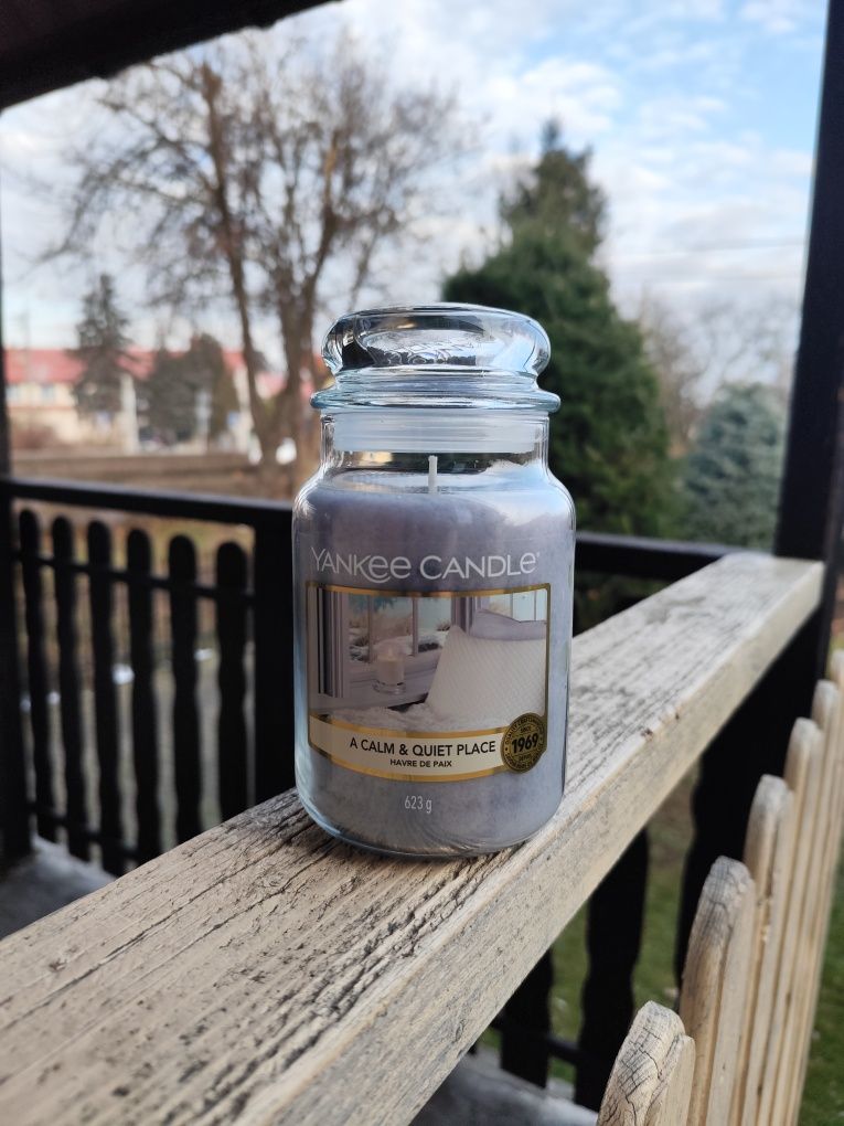 Yankee Candle największe ponad 30 zapachów 623g/567g