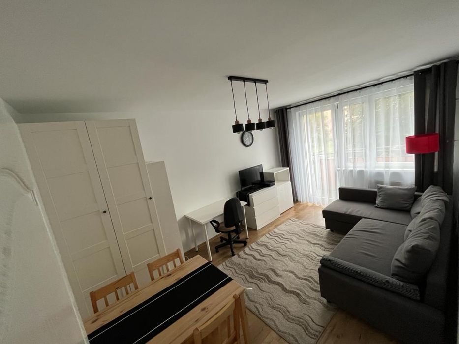 Mieszkanie dla studentow - 2 pokoje