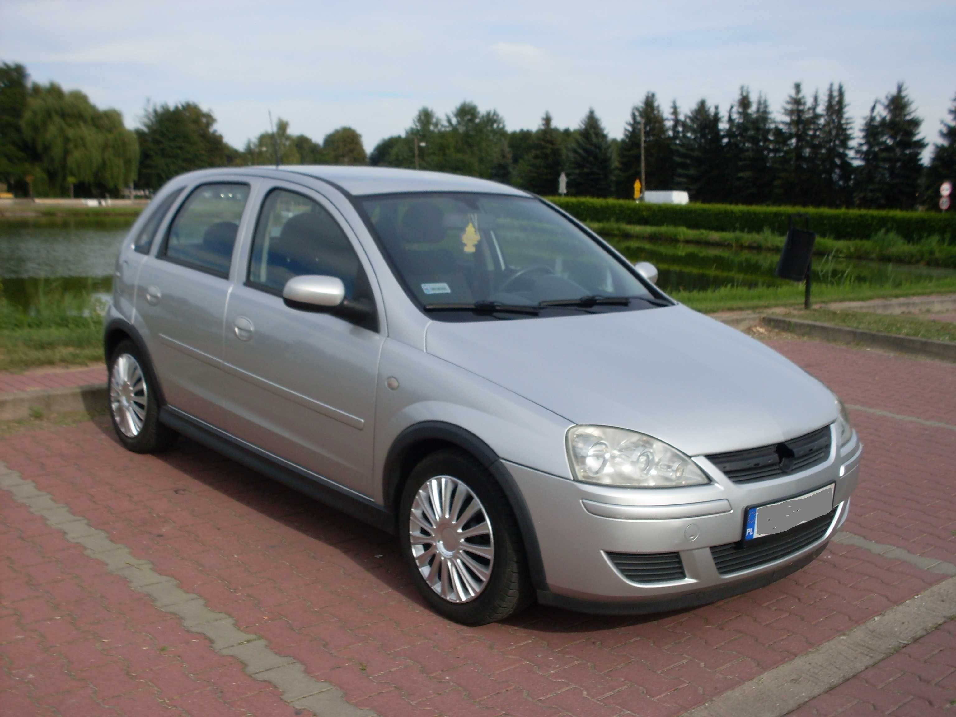 Opel corsa benzyna