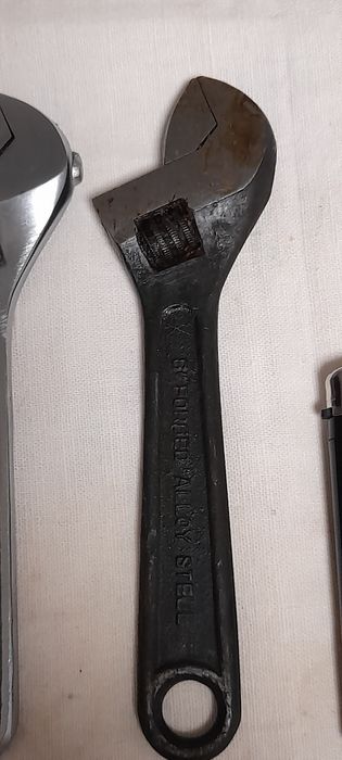 Klucze nastawne  z PRL kolekcjonerskie  nowe