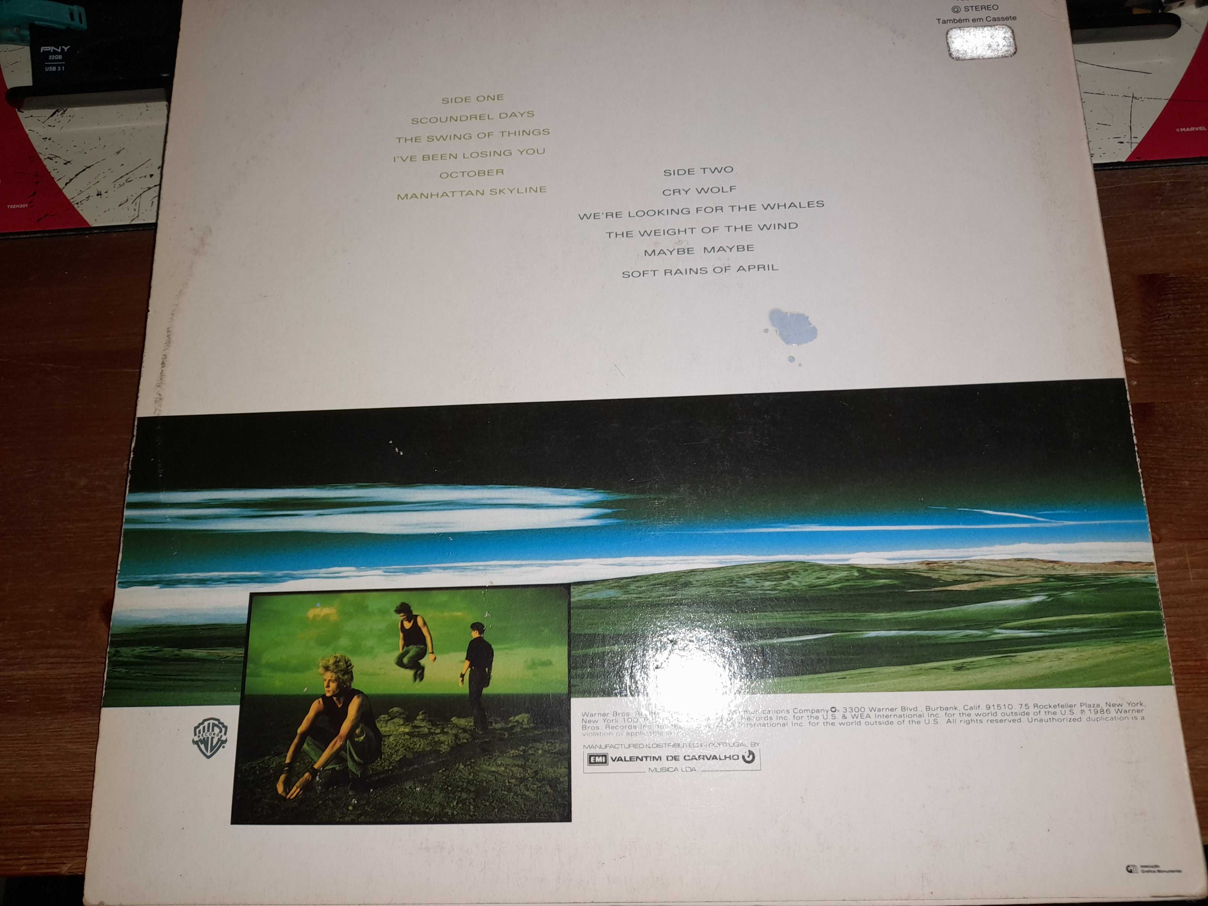 Disco Vinil dos A-HA de 1986 original em bom estado. Scoundrel days.