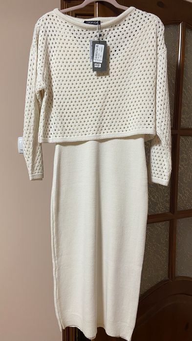 Нове плаття! У гарному кольорі !