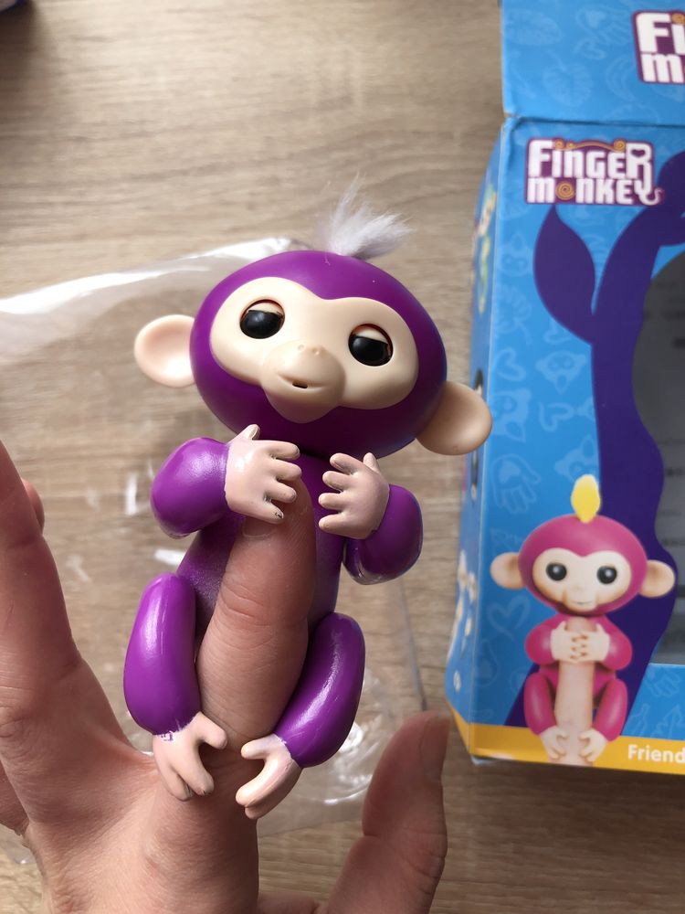 Fingerlings finger monkey мавпочка обезьянка інтерактивна