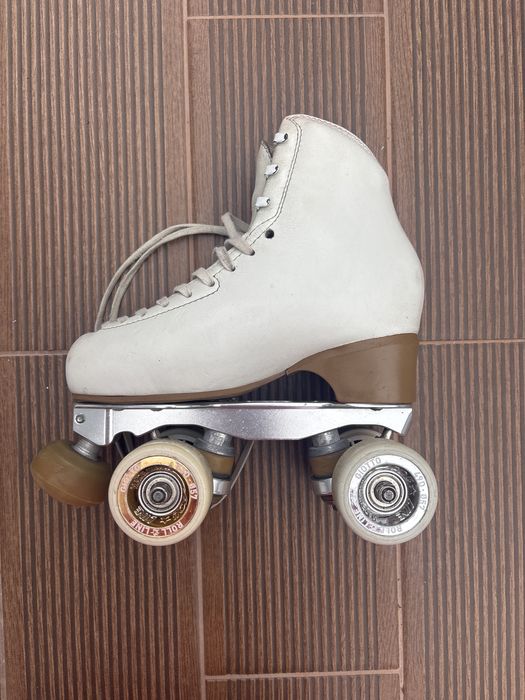 Patins de quatro rodas edea