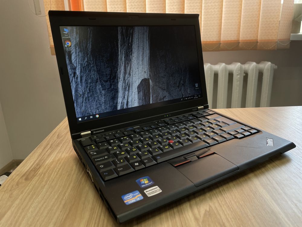 Lenovo x220i, 120 SSD, 6 gb, i3