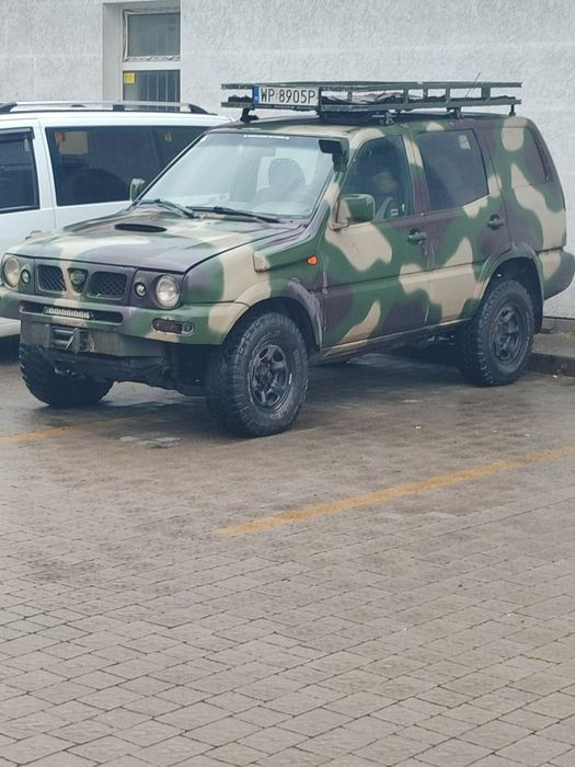 Продам автомобіль Nissan Terrano II