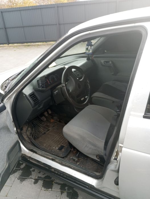 Продам ваз 2110 в хорошому стані