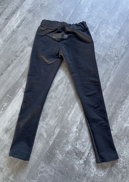 Nowe legginsy dla dziewczynki rozmiar 140 cm skórzany przód