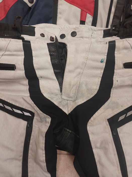 Kombinezon motocyklowy