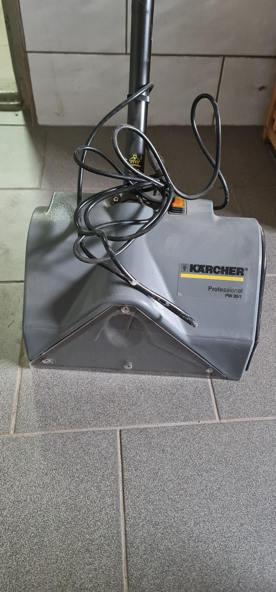 Elektroszczotka Karcher PW 30/1