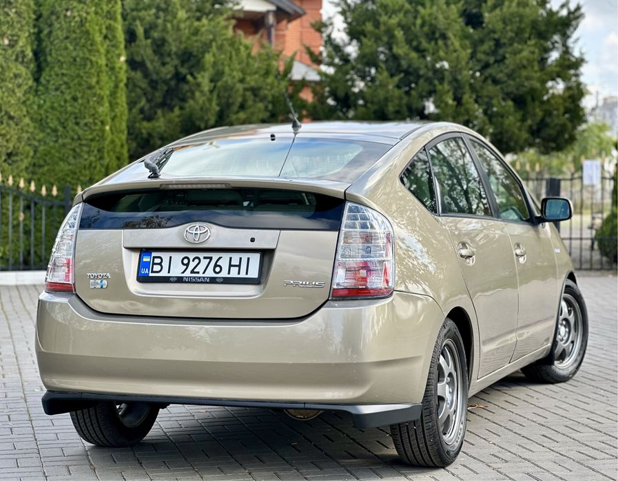 ПРОДАЖ ТЕМІНОВИЙ 5999! Ціна на 3Дні! Toyota Prius Гібрид 1.5 Автомат
