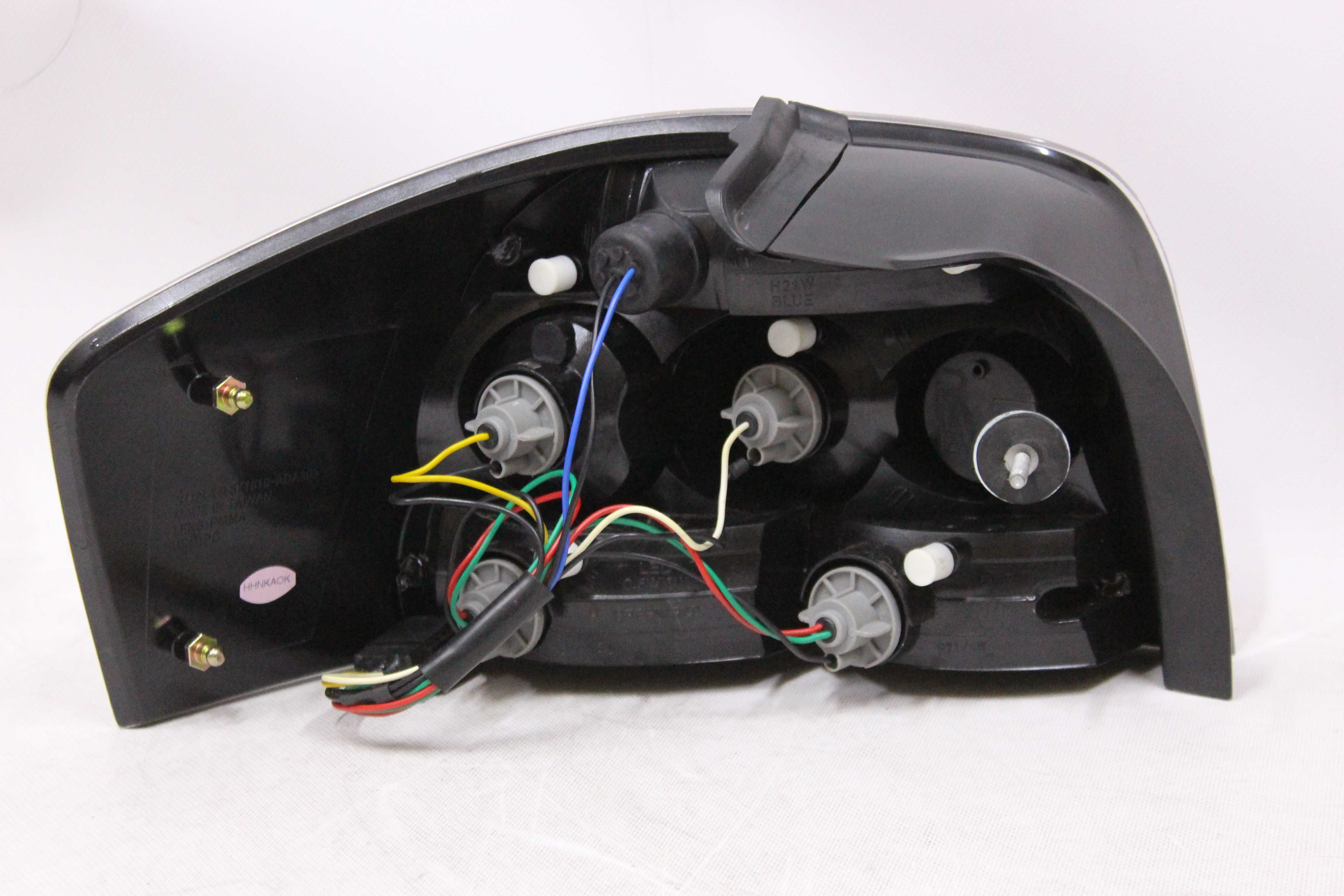 Lampy światła tył tylne Audi A3 8P 3D 03-08 BLACK SMOKE Tuning Czarne!