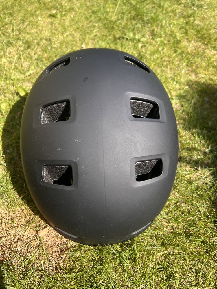 Kask rowerowy 52-55, roz S