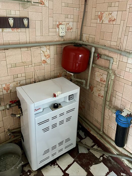 Продаж Будинку смт.Рокитне