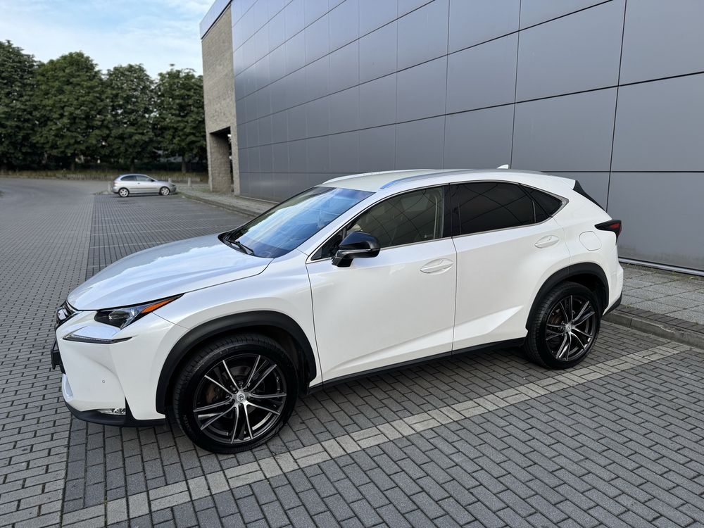Lexus Nx 200t awd 2016r