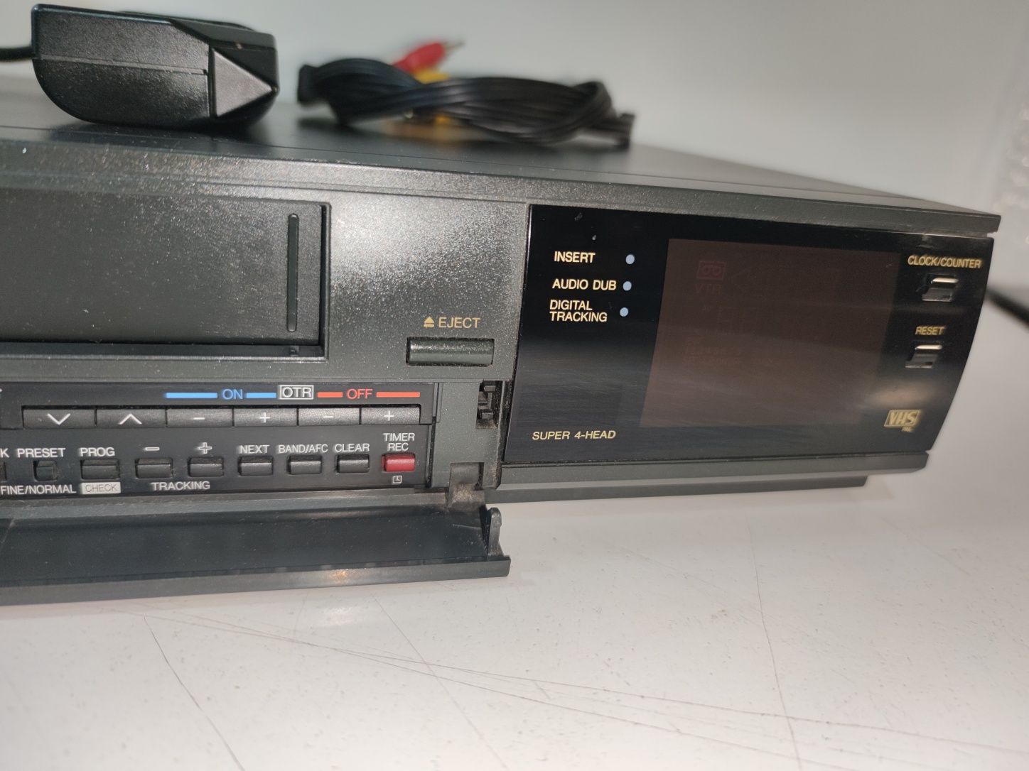 Leitor de VHS - NACIONAL nv-l15 - Excelente com comande