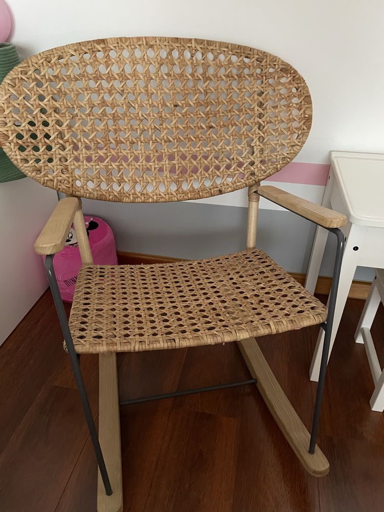 Cadeira de baloiço Gronadal IKEA