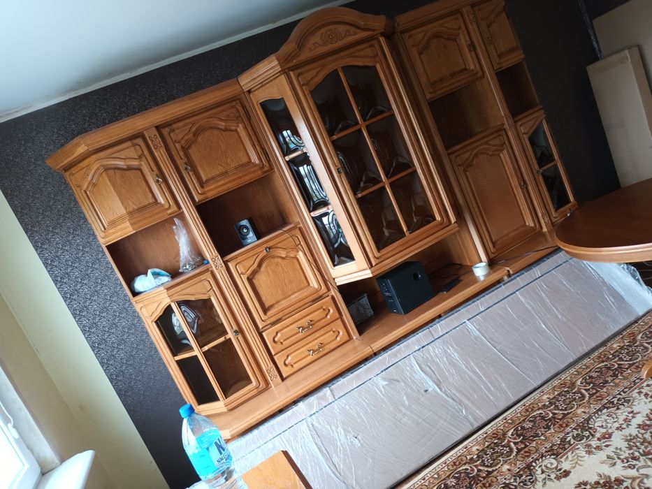 Meble pokojowe oddam