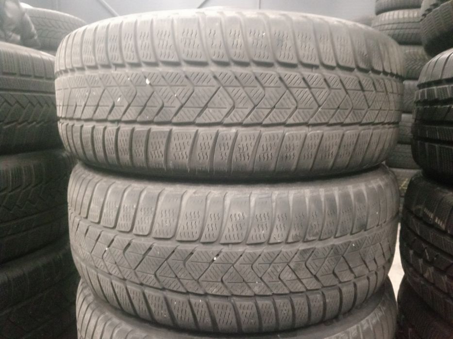 245 50 R19 PIRELLI Sottozero 3 RunFlat, Зимові шини б/у, Склад