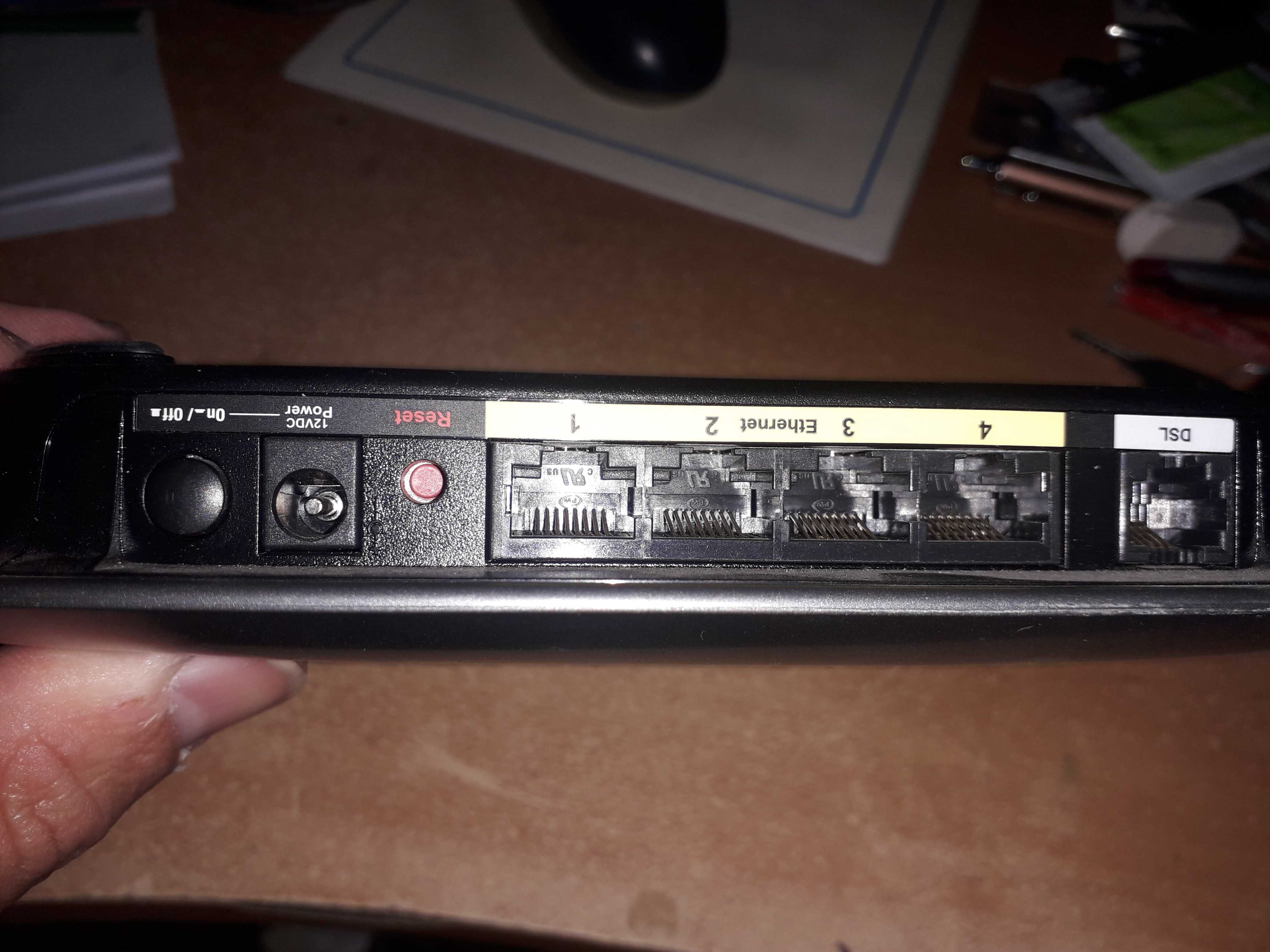 Modem Router Linksys Cisco WAG160N