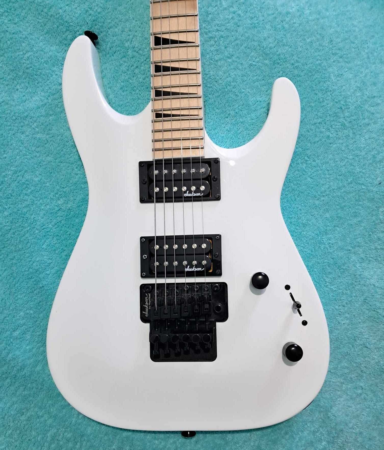 Електрогітара Jackson JS32 Dinky DKA White