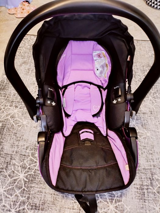 Автокрісло дитяче + слінг