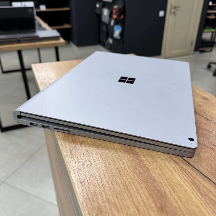 Ігровий Microsoft Surface 3/3K Touch/i7 1065G7/GTX 1660 Ti 6 GB/16 GB
