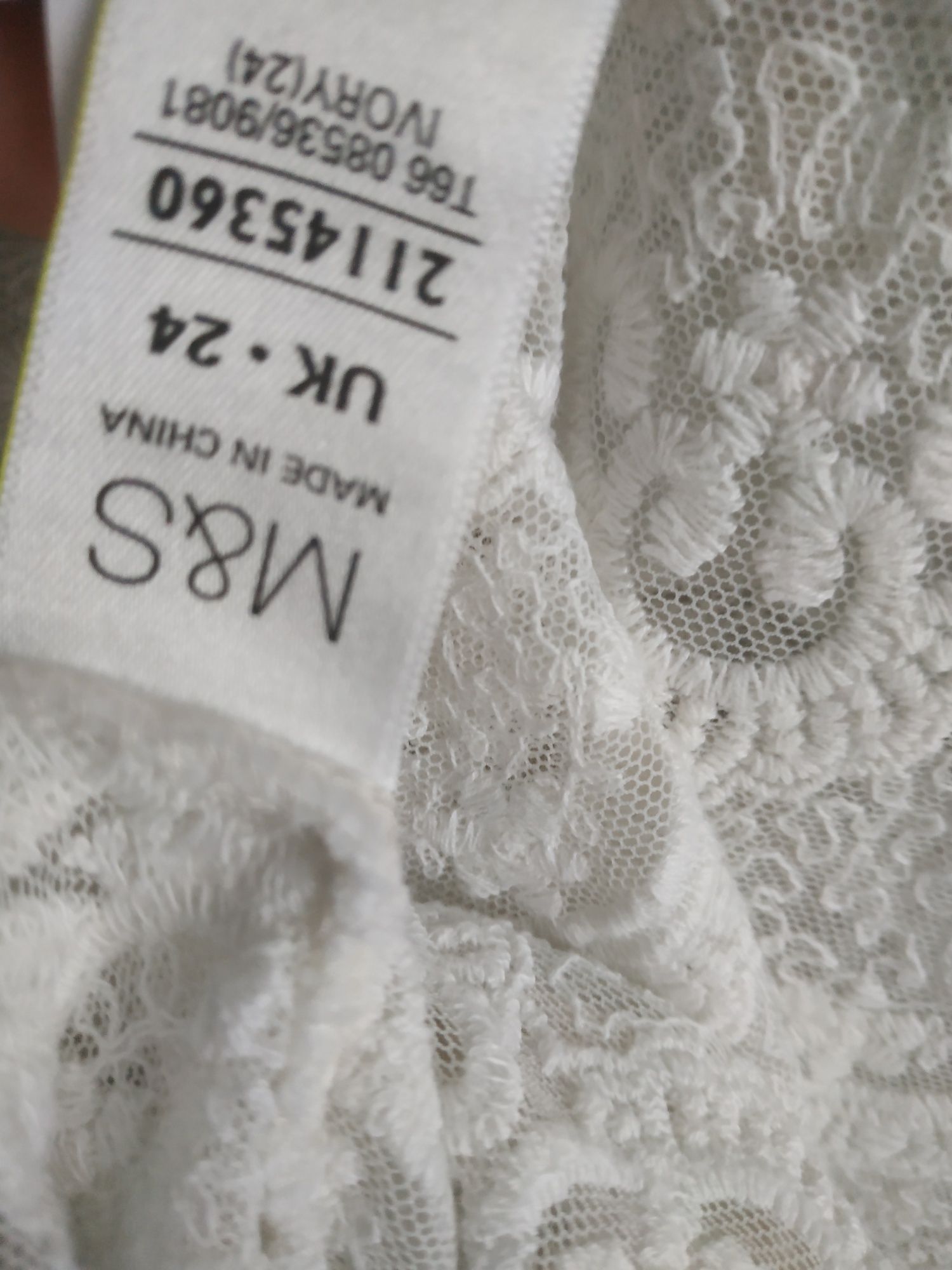 Marks & Spencer elegancka bluzka z koronki 50