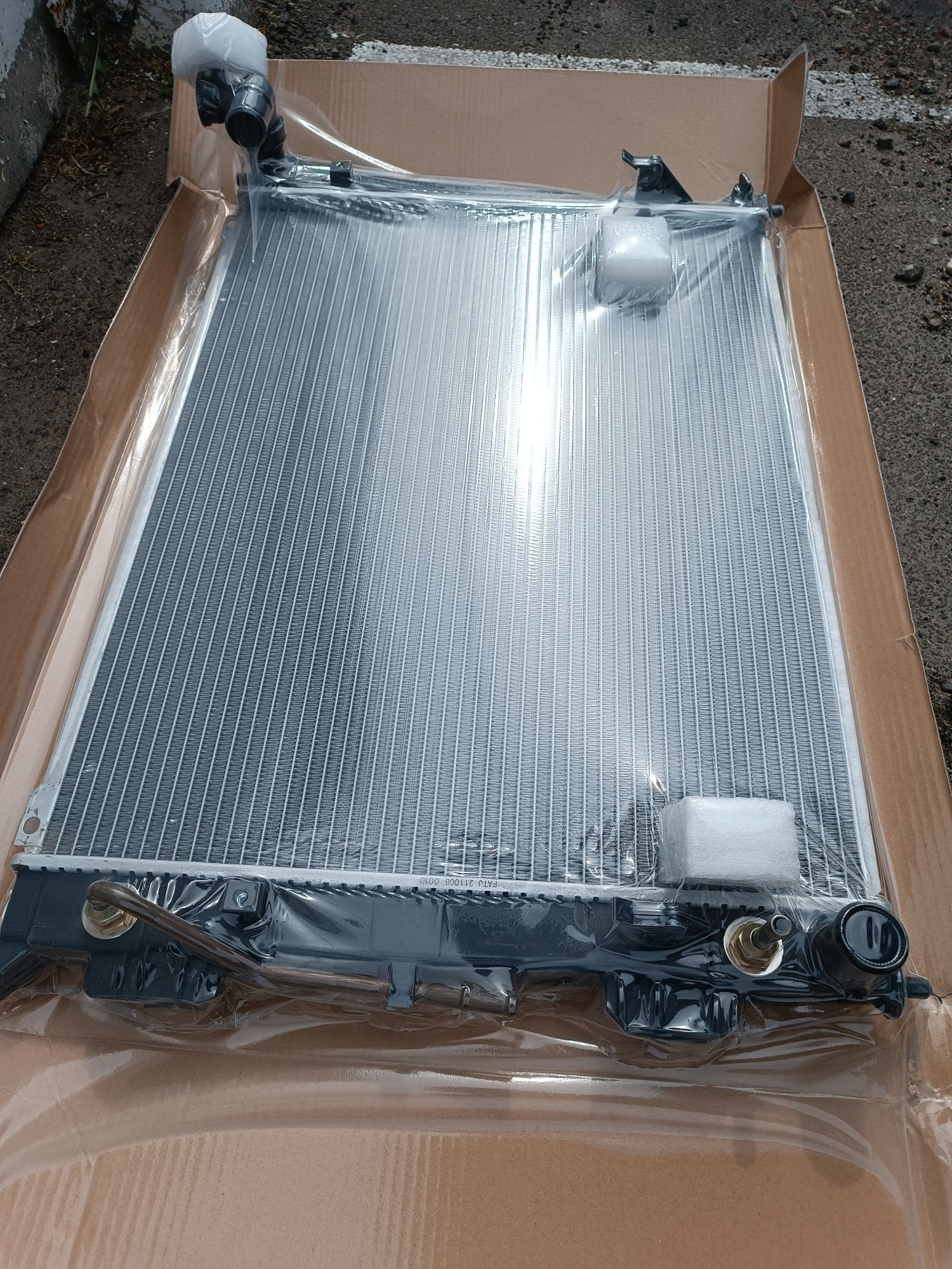 Радиатор Sonata lf yf 10-19г основной кондиционера Соната лф юф