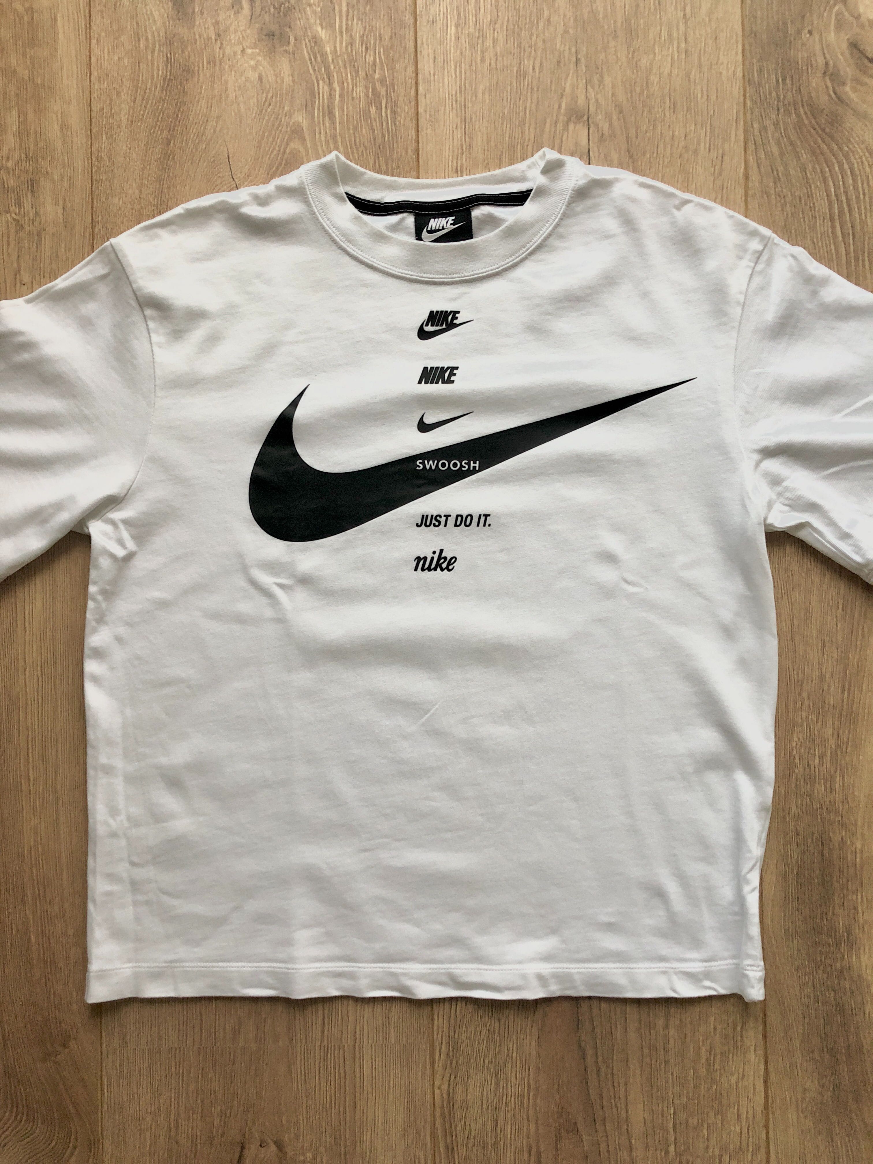 T-shirt Nike Sportswear