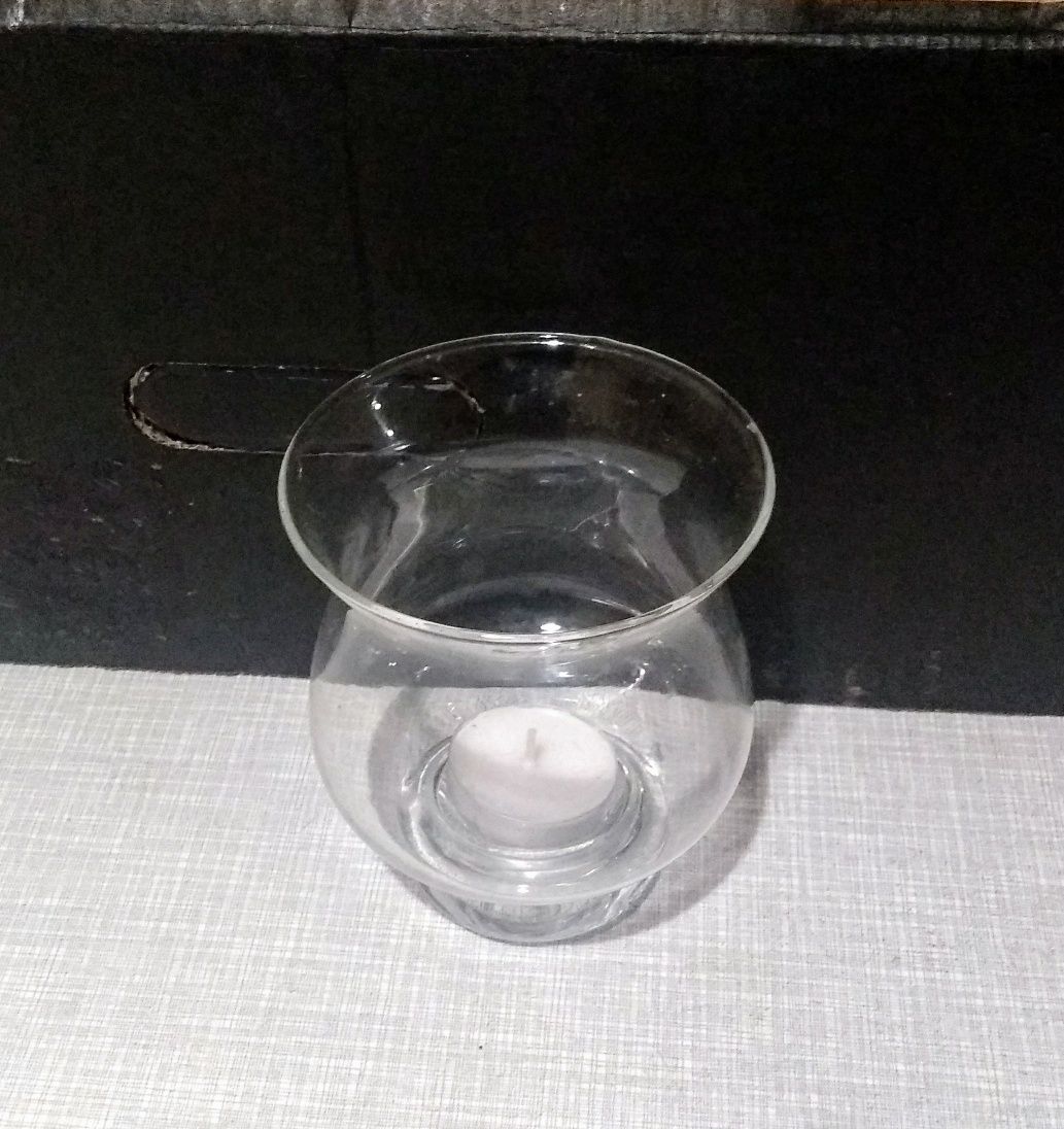 Pucharek, wazonik, szklana osłonka na tealight