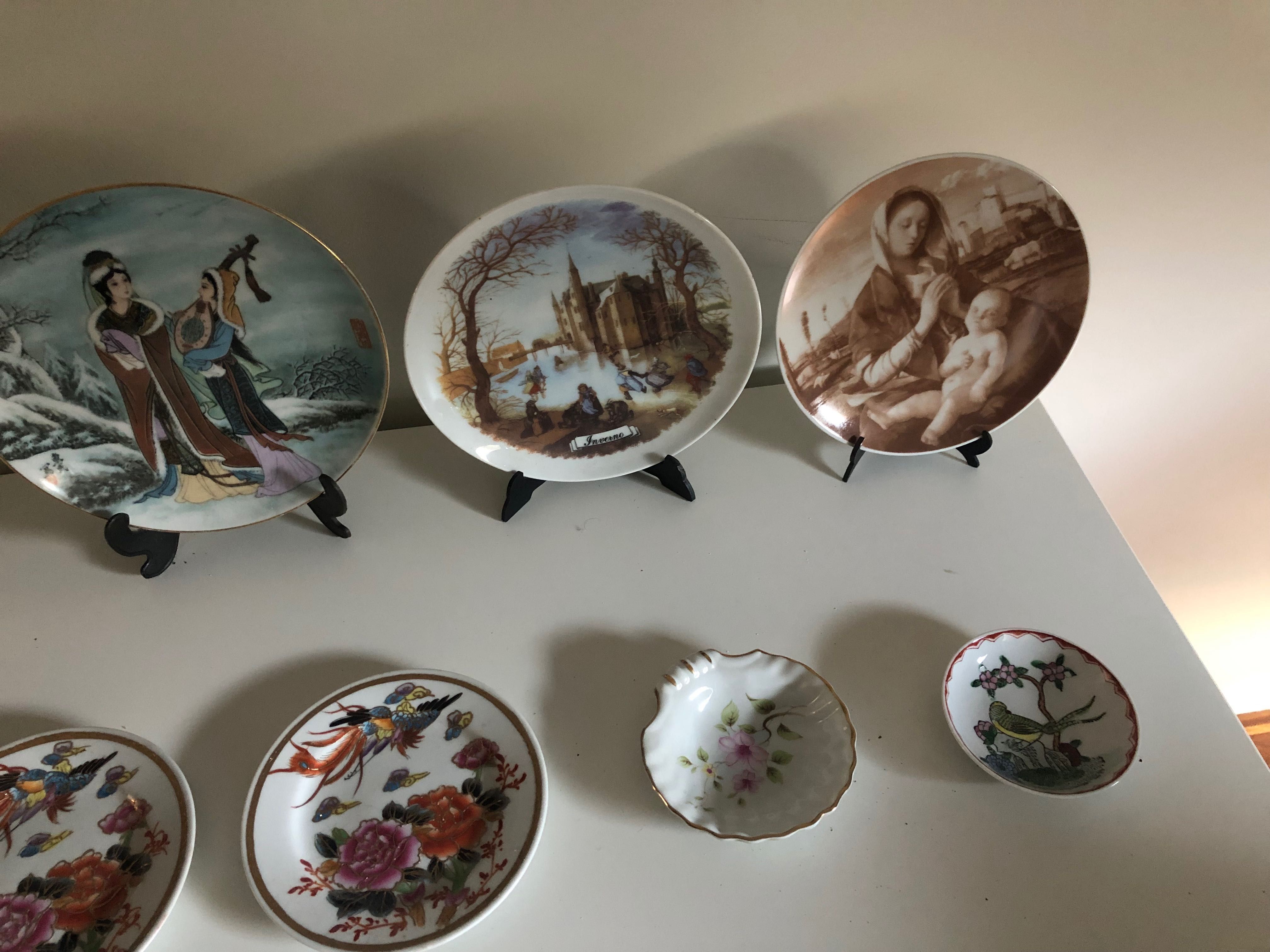 Pratos decorativos