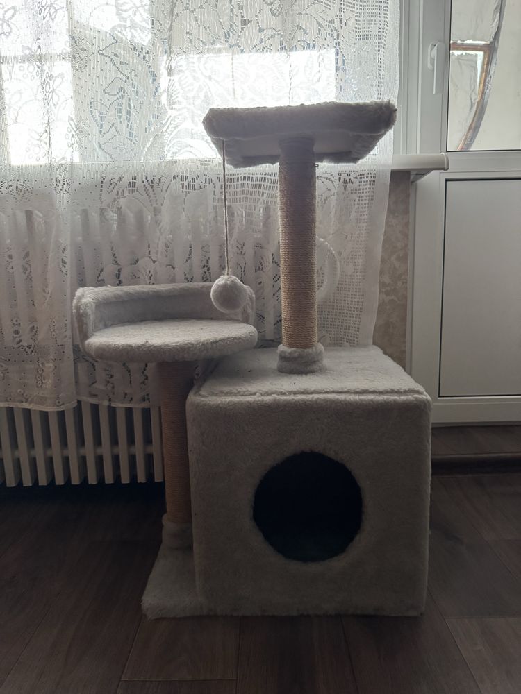Продам котячий будинок