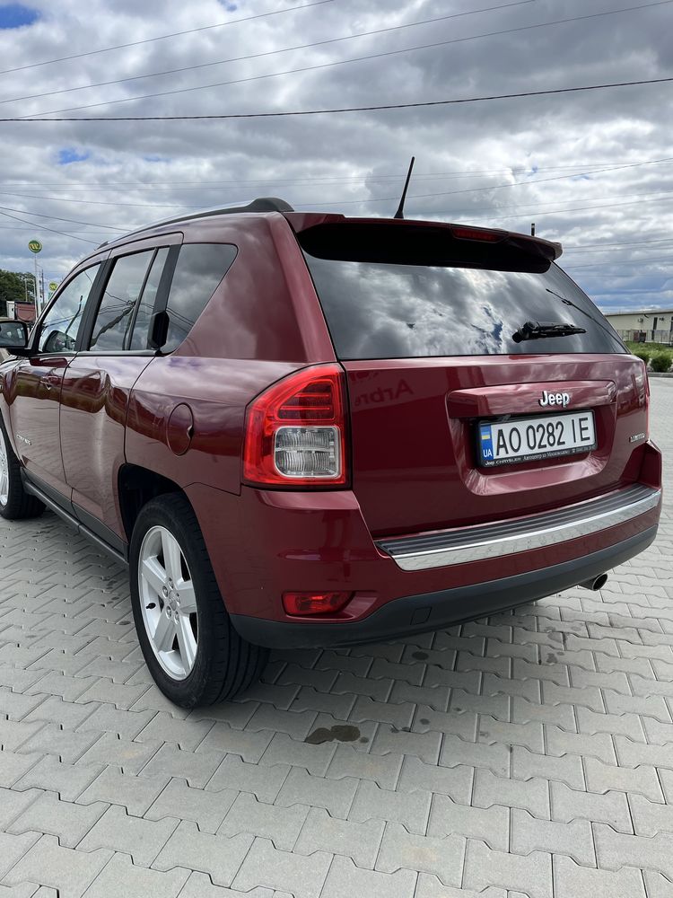 Продам Jeep Compass 2,4 2012