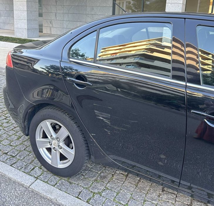 Mitsubishi Lancer 1.5 2010