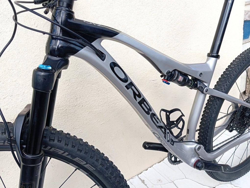 JF-Bikes Duas  Orbea oiz M e L suspensão total XT