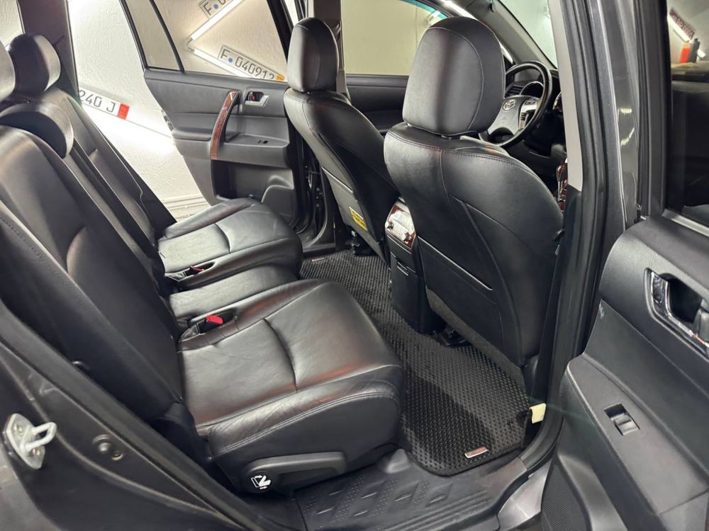Toyota highlander 3.5 2012