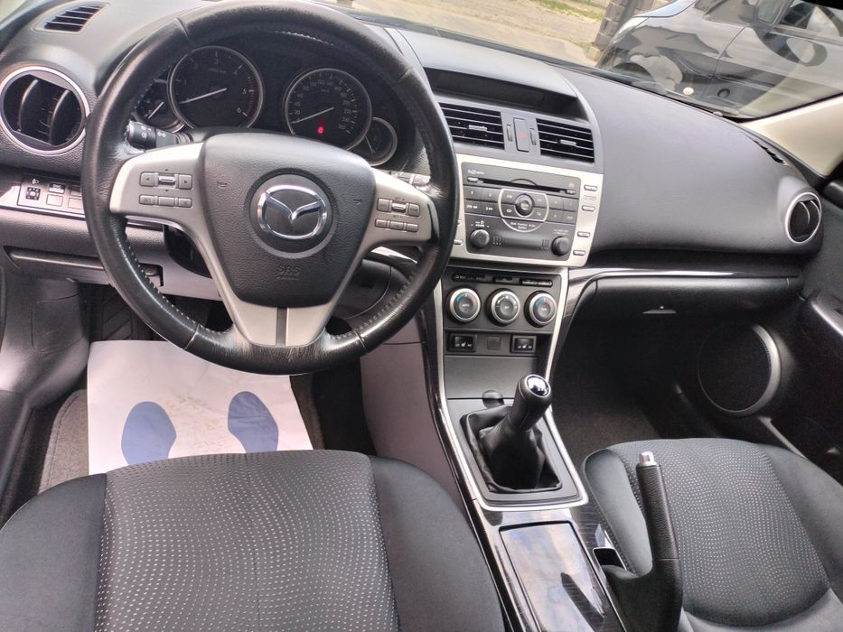 Продам мазда 6 універсал 2.2 дизель