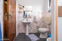 Moradia T4 com terreno e cave - Alagoa, Soure
