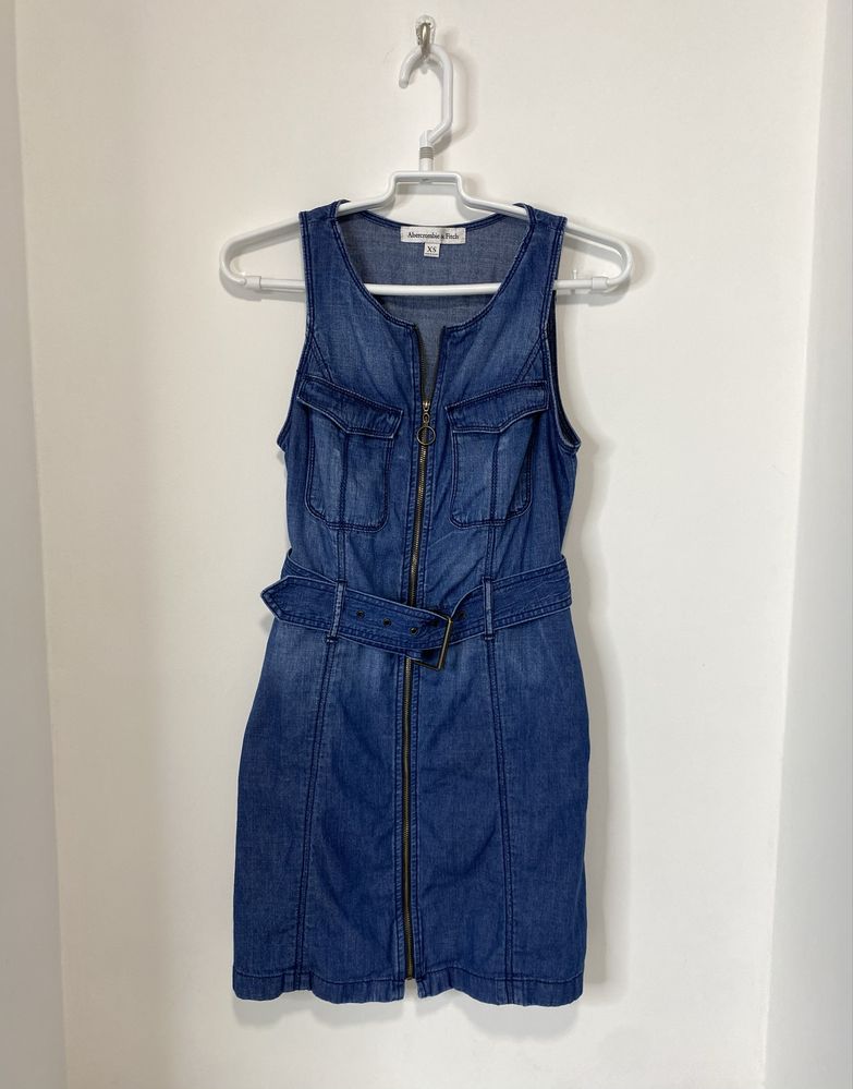 Джинсовое платье сарафан Abercrombie & Fitch Xs