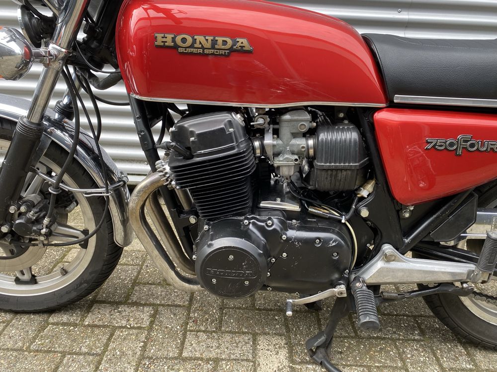 Honda CB750 Four 1977r F2