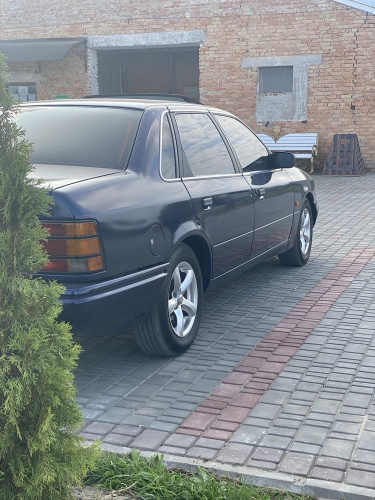 Продам Ford Scorpio 2.0 л