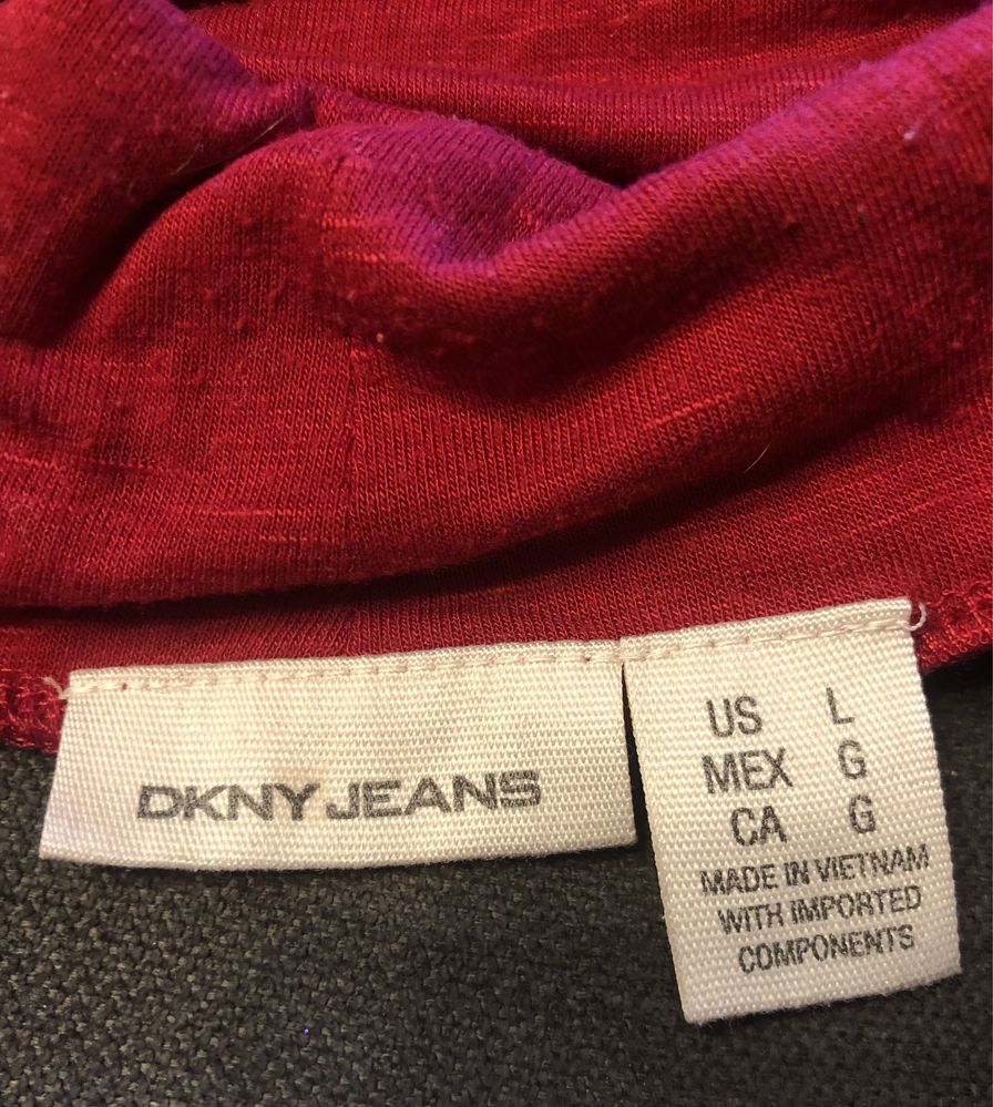 Golf firmy DKNY Jeans