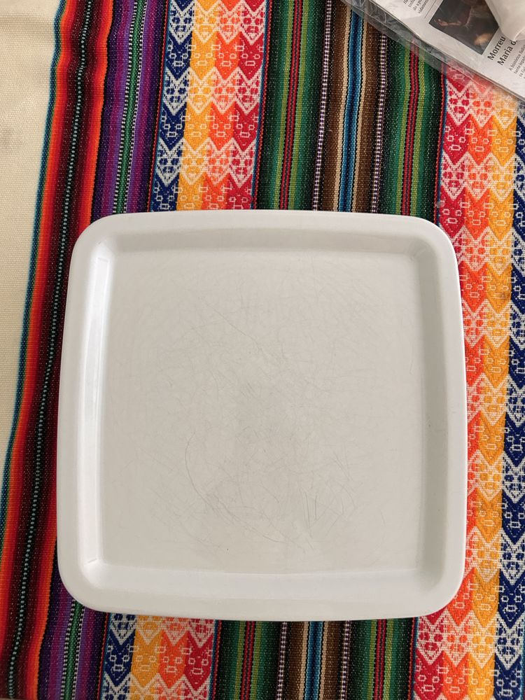 Pratos quadrados ikea